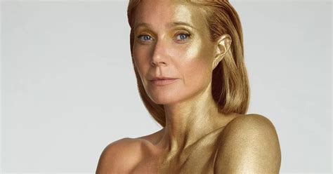 Gwyneth Paltrow Poses Nude Covered in Gold Body Paint for。